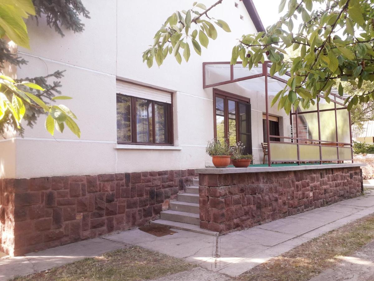 Rozmaring Apartman Zánka Villa Kültér fotó
